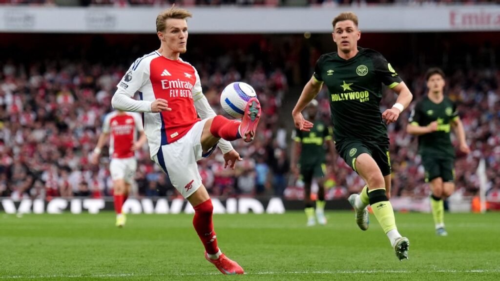 阿森纳战平落后利物浦10分 曼城大胜攀升第4!