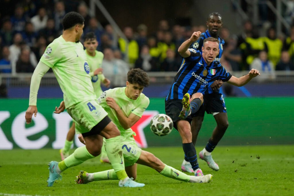 亚马尔无缘封神国米淘汰巴萨 终结三冠王伟大梦想