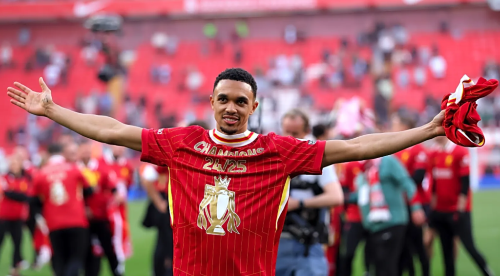 利物浦宣布阿诺德离队自由 转会加盟皇家马德里