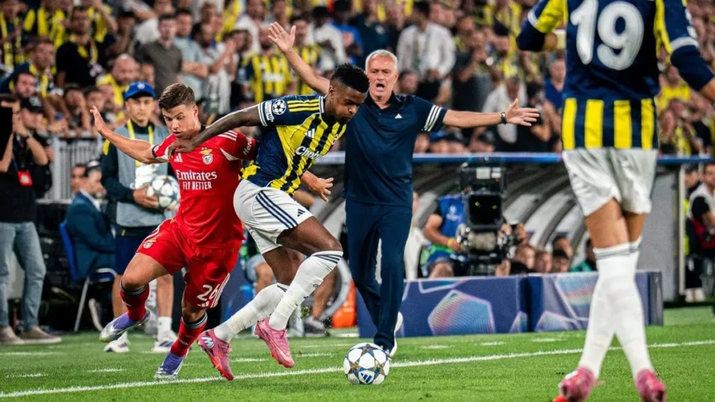 12BET:费内巴切功亏一篑穆里尼奥再度无缘欧冠