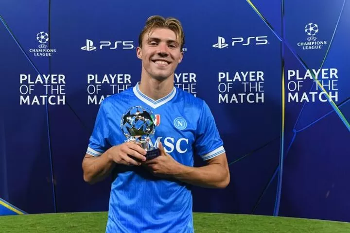 12BET:曼联外租双星闪耀欧冠转会费水涨船高