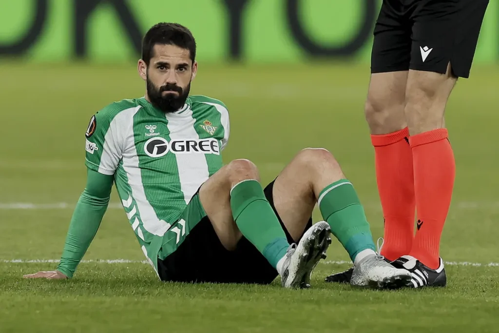 12BET: Double Injury Shock as Isco and Amrabat Clash